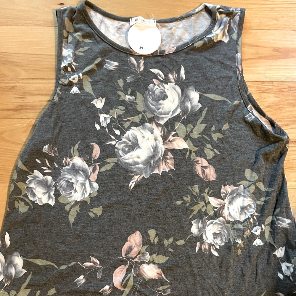NEW Coco Kelly tank top